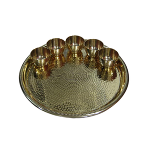 Dernier modèle de service Thali en laiton martelé Ensemble Thali de forme et de taille personnalisées de qualité supérieure en vrac - Product Image 1