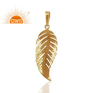 Dernier design 2026 – Pendentif en forme de feuille serti de diamants naturels pour femme – Fabricant de bijoux en diamants - Product Image 2
