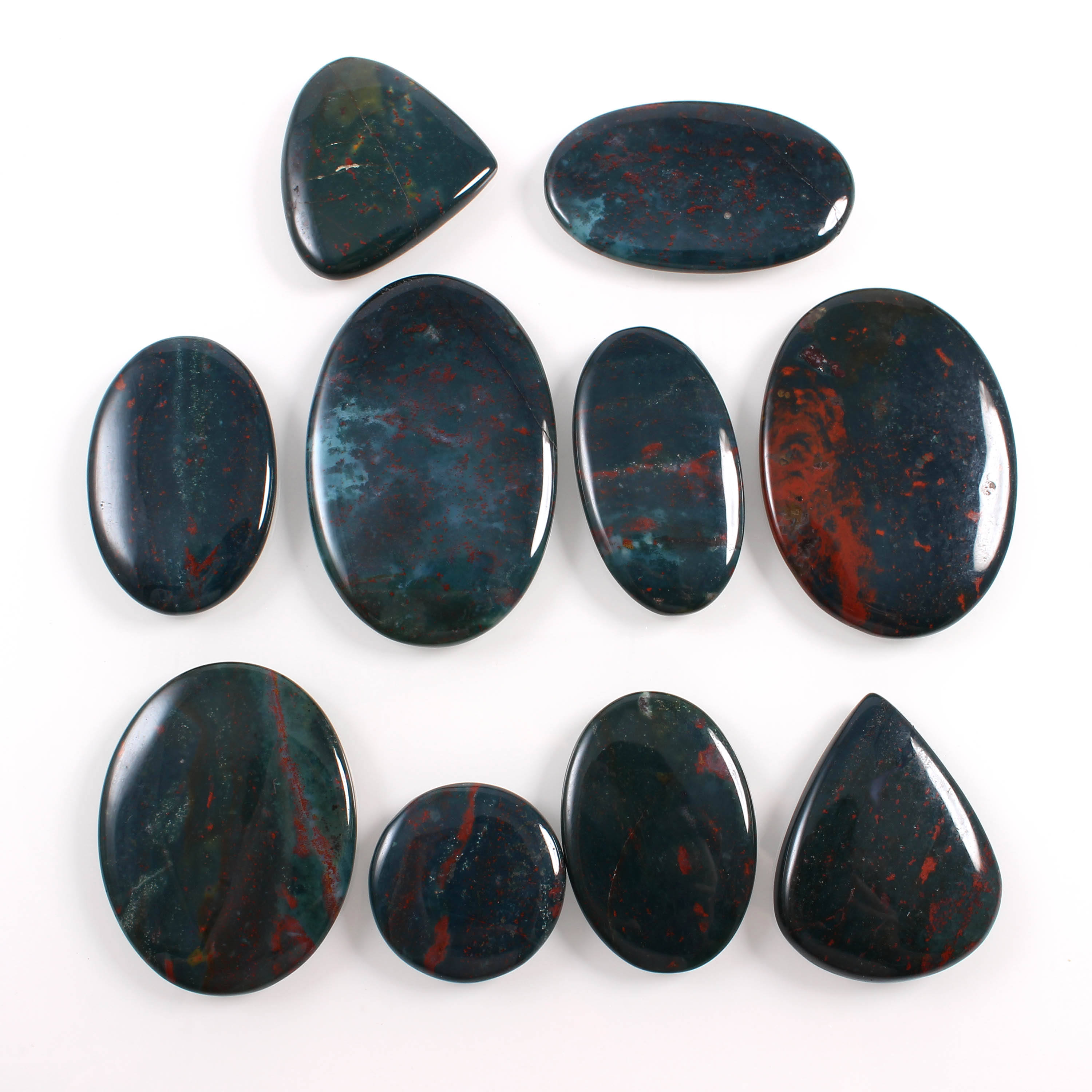 น้ำตาลเขียวและแดง