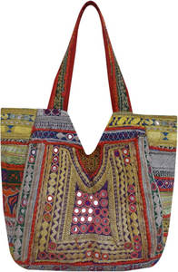 Bolso de Hombro de Diseño Artesanal Tradicional Banjara Étnico para Mujer, Elaborado con Bordado Hecho a Mano para la Moda Diaria - Product Image 2