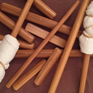 Bâton de massage en bambou fait à la main/bâton de massage en bois - Product Image 1