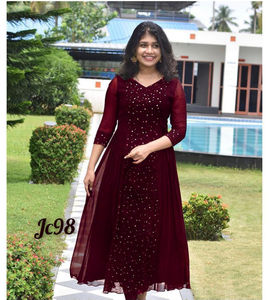 Magnifiques kurtis élégants et colorés, décontractés et ethniques, en faux géorgette par ROYEL EXPORT - Product Image 6