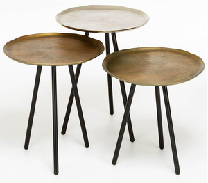 Ensemble de 3 tables d'appoint modernes extensibles en métal pour salons, chambres ou patios, ajoute style et fonctionnalité à n'importe quel espace - Product Image 1