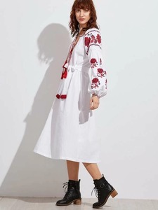 Vestidos de Manga Larga para Mujer al por Mayor del Fabricante, Vestido Casual con Bordado Floral de Última Moda - Product Image 3