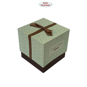 Caja de embalaje de regalo impresa personalizada de lujo con diseño llamativo único con la mejor calidad de la India a precio mayorista - Product Image 1