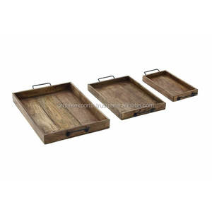 Plateau de service rectangulaire en bois massif, style moderne, avec poignées en métal, 1 pièce - Product Image 3