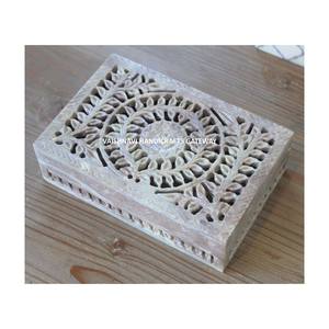 Boîte à bijoux en pierre ollaire naturelle sculptée à la main, cadeau de mariage ou décoration d'intérieur avec élégant matériau en pierre, dimensions 3x2" 3x4" 6x4" pouces - Product Image 1