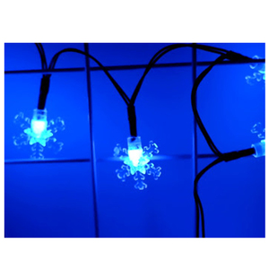 Cadena de luces LED de PVC para decoración del hogar, 1M, 10 copos de nieve de Navidad, multicolor, funciona con pilas - Product Image 4