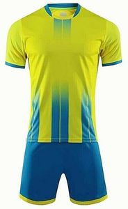 Vêtements de football au design personnalisé en gros, maillot de football imprimé par sublimation et gilets d'entraînement - Product Image 2