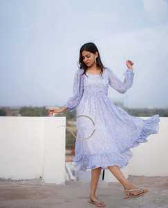 Vestido de verano ligero y bonito, traje de tela de Georgette con arábiga, de una pieza - Product Image 4