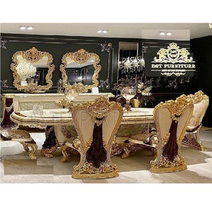 Juego de Mesa de Comedor de Madera de Teca Tallada a Mano Moderna con Acabado Dorado Europeo, Duradero, Tamaño y Color Personalizables - Product Image 1