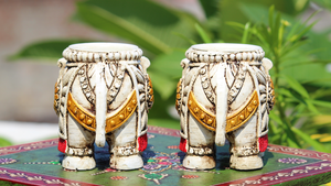 Porte-bougie ovale en bois fait main de style bohème blanc, porte-bougie à la bougie chauffe-plat, élément décoratif en fer en forme d'éléphant, décoration d'intérieur Nirmala - Product Image 4