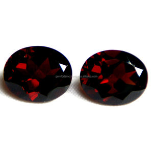 Pierre de grenat rouge coupe ovale à facettes pierre naturelle de grenat du bangladesh accessoires de bijoux à faire soi-même grenat de forme ovale de la meilleure qualité - Product Image 1