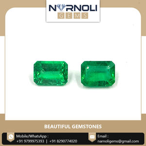 Pierre précieuse à facettes en forme d'octogone d'émeraude, pierre naturelle de couleur verte - Product Image 3