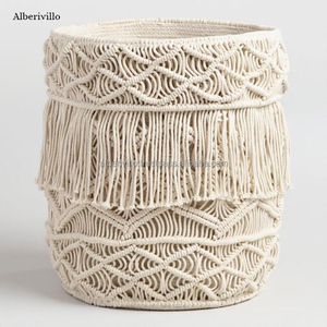 Cesta de cuerda de algodón tejida a mano asequible, cesta de bebé para pañales y juguetes, cesta de almacenamiento de macramé - Product Image 3