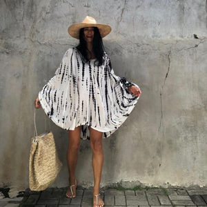 Vêtements de plage exclusifs pour l'été pour femmes, caftan rayonne Tie & Dye, couvertures de plage, Poncho Caftan, vêtements de villégiature, vente en gros - Product Image 1