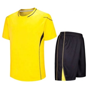 Uniformes de Fútbol Personalizados de Alta Calidad Hechos a Medida, Camisetas y Pantalones Cortos 100% Poliéster con Impresión de Logotipo Personalizado para Equipos - Product Image 5