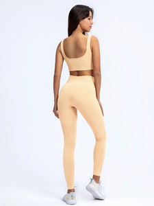 Ropa de yoga para mujer, conjunto de sujetador y mallas con el último diseño y estampado personalizado a bajo precio, novedad - Product Image 6