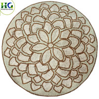 Napperons de Noël pour la décoration de la salle à manger des vacances Ajoutez une touche festive à votre table avec ces tapis et coussinets rembourrés