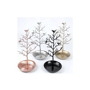 Noël Stands Lot de 4 Forme Ronde Décoration De Table Designer Noir Argent Or Rose 4 Présentoir Taille Unique à Bon Prix - Product Image 1