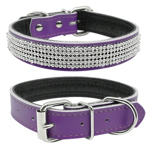 Collier pour chien et bouvreuil en cuir véritable rembourré, orné de cristaux, fait main, réglable, vente en gros d'usine - Product Image 1