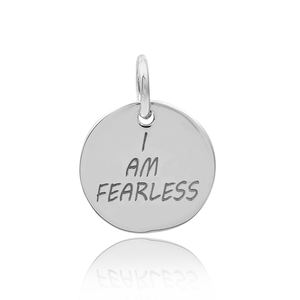 Pendentif classique en argent sterling 925, design simple, inscription « Live Laugh Love », fabricant en gros, stock disponible, prix bas - Product Image 2