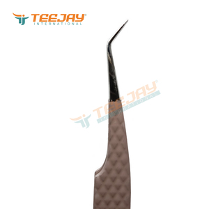 Pince à épiler pour cils TEEJAY en acier inoxydable rose poudré, 7 mm, pointe angulaire à 45 degrés, pointe lisse, volume accru, poignée diamantée, 10 mm - Product Image 3