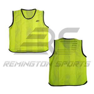 Chaleco de fútbol Deportivo de malla de alta calidad para jóvenes y adultos, chaleco de fútbol para entrenamiento de fútbol | Chaleco de entrenamiento personalizado de gran oferta - Product Image 3