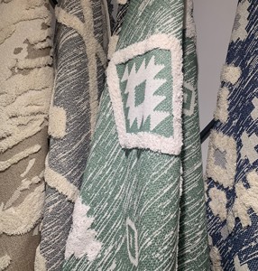 Alfombra bohemia de algodón Reversible, hecha a mano - Product Image 2