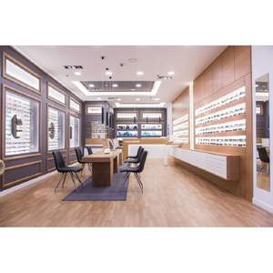 Exhibidores de Gafas de Sol Ray-Ban Modernos y Personalizados al Mejor Precio de Fábrica, con Retroiluminación de Logotipo Luminoso y Estantes - Product Image 1