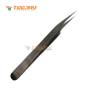 Pinzas para Pestañas TEEJAY Dull Plasma Black Lady Angular Isolation con Punta Fina de Acero Inoxidable y Agarre Perfecto - Product Image 2