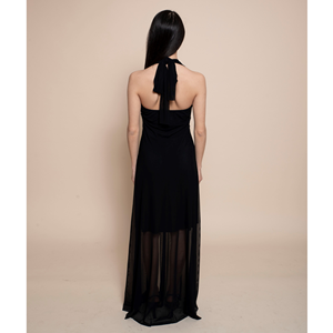 Robe longue de qualité italienne supérieure en tulle, à épaules dénudées, avec longues bandes à nouer au cou, pour soirée. - Product Image 6