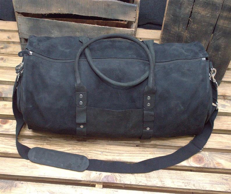 สีน้ำเงินเข้ม