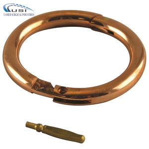 SABOT PINCE OFFRE SPÉCIALE GROS 2021 haute Qualité Concevoir Votre Propre Couleur Enduit En Acier Allemand Cheval Sabot Pince Outils de Maréchal-Ferrant - Product Image 2