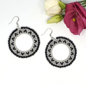 Pendientes de Cuentas Miyuki, Colección Única Hecha a Mano - Product Image 1