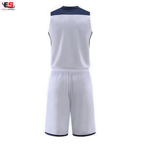 Ultimate Hoops FreshFit Ensembles de basket-ball en vrac OEM multicolores Top et short sans manches solides pour la vente en gros - Product Image 6