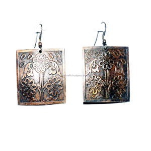 Fashion Trend 2024 Halloween Jewelry African Acrylic Resin Plastic <b>Earrings</b> Wooden Sunflower Drop <b>Earrings</b> Blue waterproof ear - Product Image 3