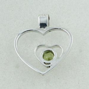 Pendentif double cœur en pierre de péridot en argent sterling 925 Prix des bijoux Pendentifs en forme de cœur en argent sterling - Product Image 4