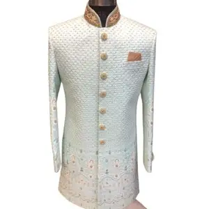 Hochzeit Sherwani für Bräutigam Großhändler Hersteller In Indien Delhi Hochwertiger Stoff Neueste Designs