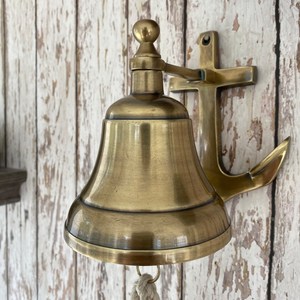 Sonnette d'ancre marine avec cordon, finition en laiton Antique, décoration de mur Maritime nautique - Product Image 1