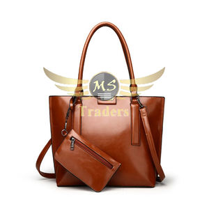 Bolso de compras grande a prueba de agua para mujer, bolso de mano de cuero a la moda para mujer, Impresión de logotipo personalizado - Product Image 5