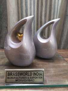 URNA DE CREMACIÓN EN GOTA LAGRIMA PAREADA DE ALUMINIO SUMINISTROS FUNERARIOS de Brassworld India - Product Image 6