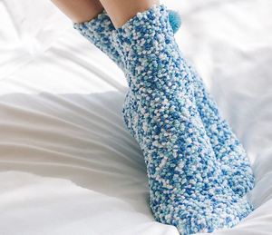 2022 Coral Fleece Hài Hước Cốc Dễ Thương Bánh Tùy Chỉnh Ấm Cúng <span class=keywords><strong>Fuzzy</strong></span> Fussy Vớ Ấm - Product Image 2