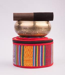 Ensembles de cadeaux fabriqués au Népal Bols chantants en laiton Feng Shui Sculptures en métal coulé sur le thème bouddhiste Accessoires vestimentaires - Product Image 1