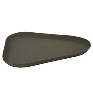 Plateau en bois triangulaire de créateur fait à la main en métal de fer de couleur champignon pour le service de nourriture de mariage et le stockage à la maison taille personnalisée - Product Image 1