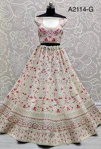 Vêtements de mariage pour femmes lehenga choli net broderie travail cancan et toile attachée - Product Image 2