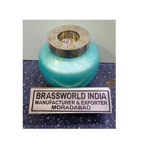 Urne de crémation pour animaux de compagnie en métal de couleur turquoise New Brassworld India Candle Light Funeral Supplies American Style - Product Image 1