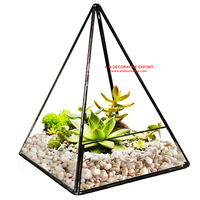 Vase en forme de pyramide en verre, forme de Triangle, boîte de Terrarium, vente directe d'usine, Vase de Terrarium noir