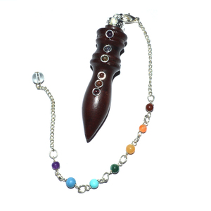 Fournisseur de pendules en bois sculpté égyptien avec chaîne de chakra : Pendules en bois sculpté égyptien avec chaîne de chakra à vendre - Product Image 1