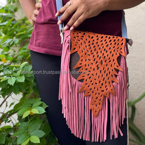 Elegante bolso de hombro de cuero de gamuza hecho a mano bolso con flecos para mujer - Product Image 2